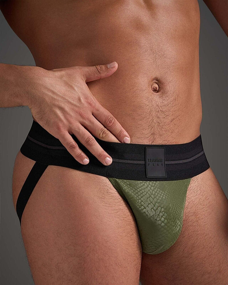 TEAMM8 Flex Jockstrap 100% cuir PU slip taille basse python vert armée 1