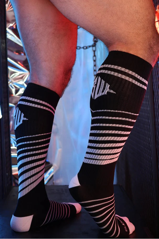 BREEDWELL After Dark Socks One Size Long Knee Socks in Black 6