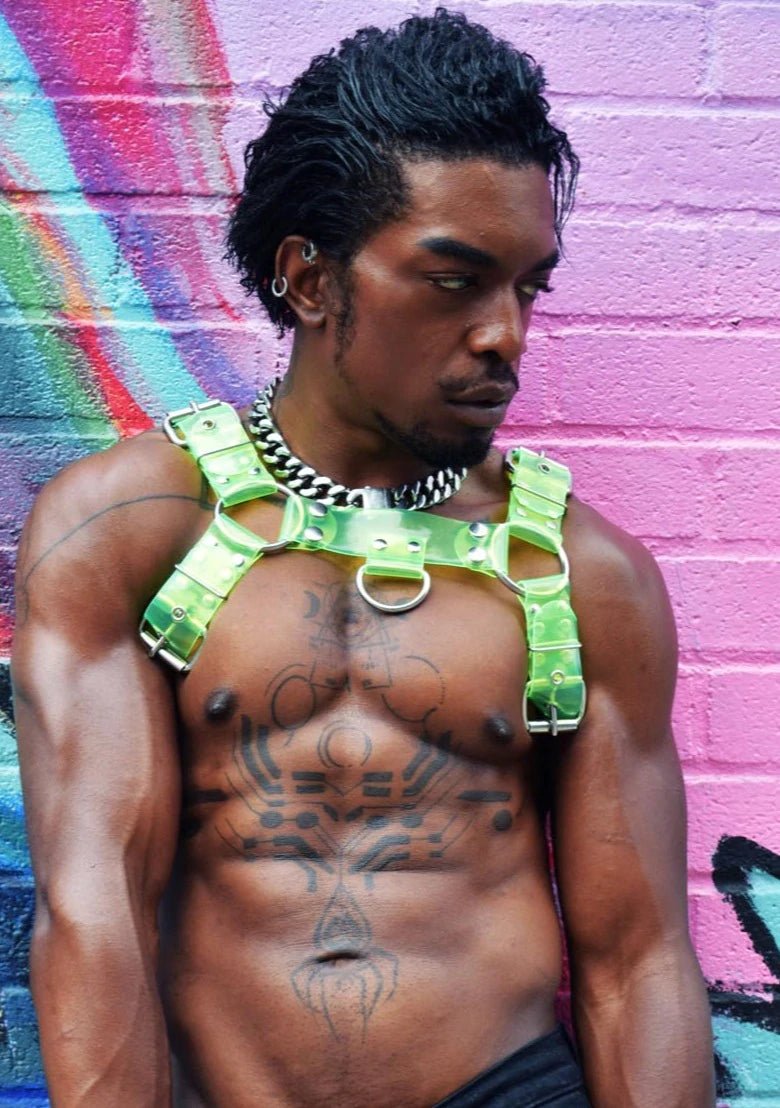BREEDWELL Blacklights CYBER Harness Bulldog Shape Neon Green PVC 32 - SexyMenUnderwear.com