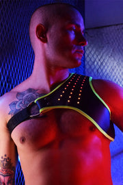 BREEDWELL SHOULDER HARNESS SYNERGY LED 20-MODES SOFT NEOPRENE O/S NEON GREEN - SexyMenUnderwear.com