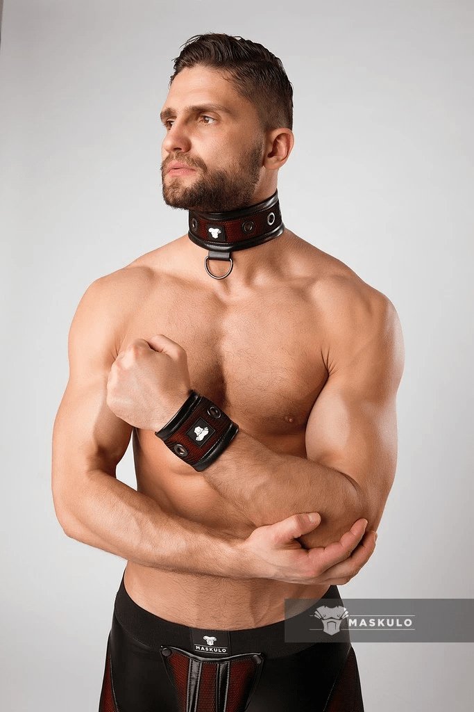 MASKULO Accessory Wristband Snaps 3D Mesh 1pc Red AC065-10 31 - SexyMenUnderwear.com