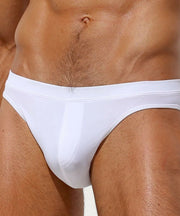 RUFSKIN Swim Briefs Orlando Inner T-Back Trompe L'oeil Contoured Pouch White  31